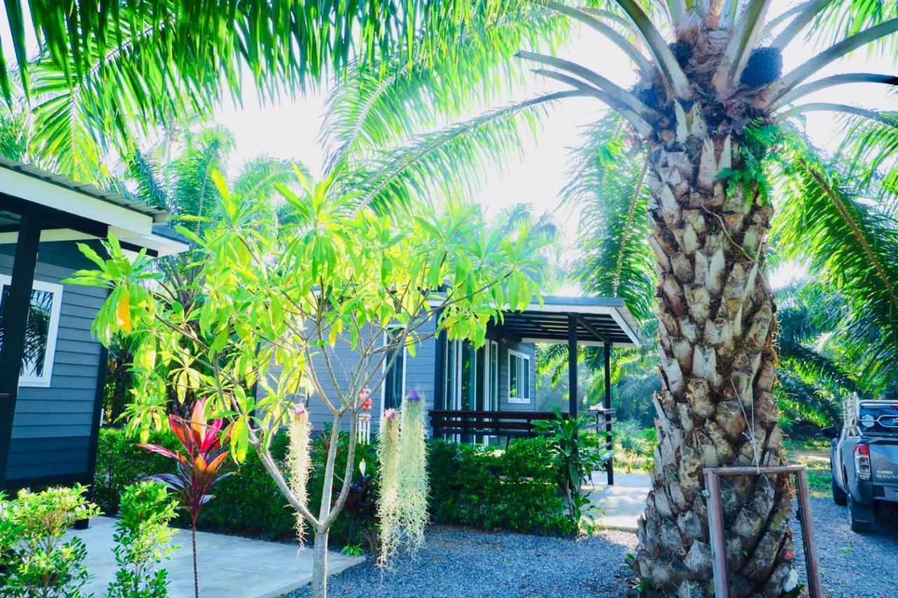 Baantia Chomtawan Bed & Breakfast Surat Thani Exterior photo